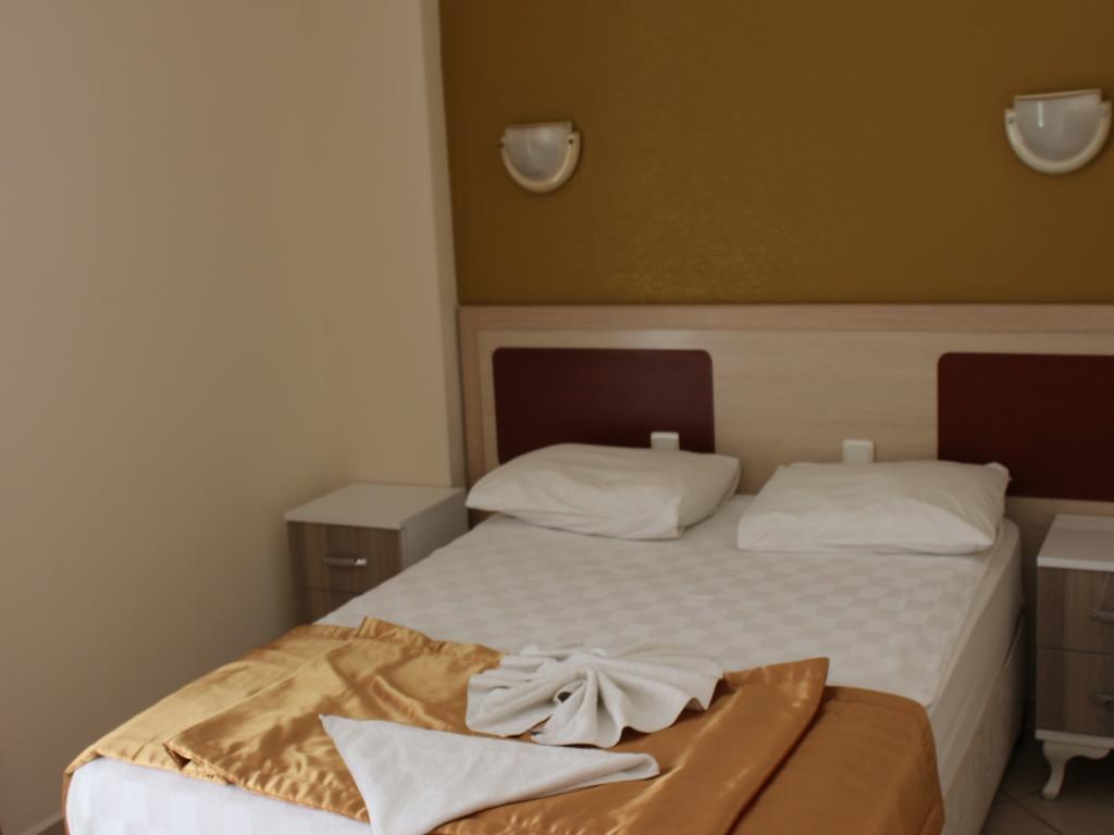 Arya Otel Marmaris Buitenkant foto